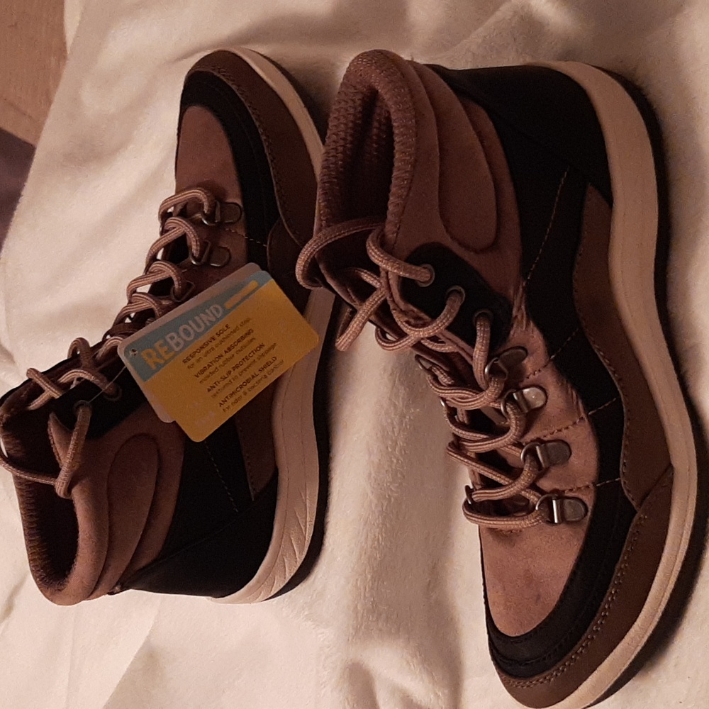 BARETRAP Womens Boots